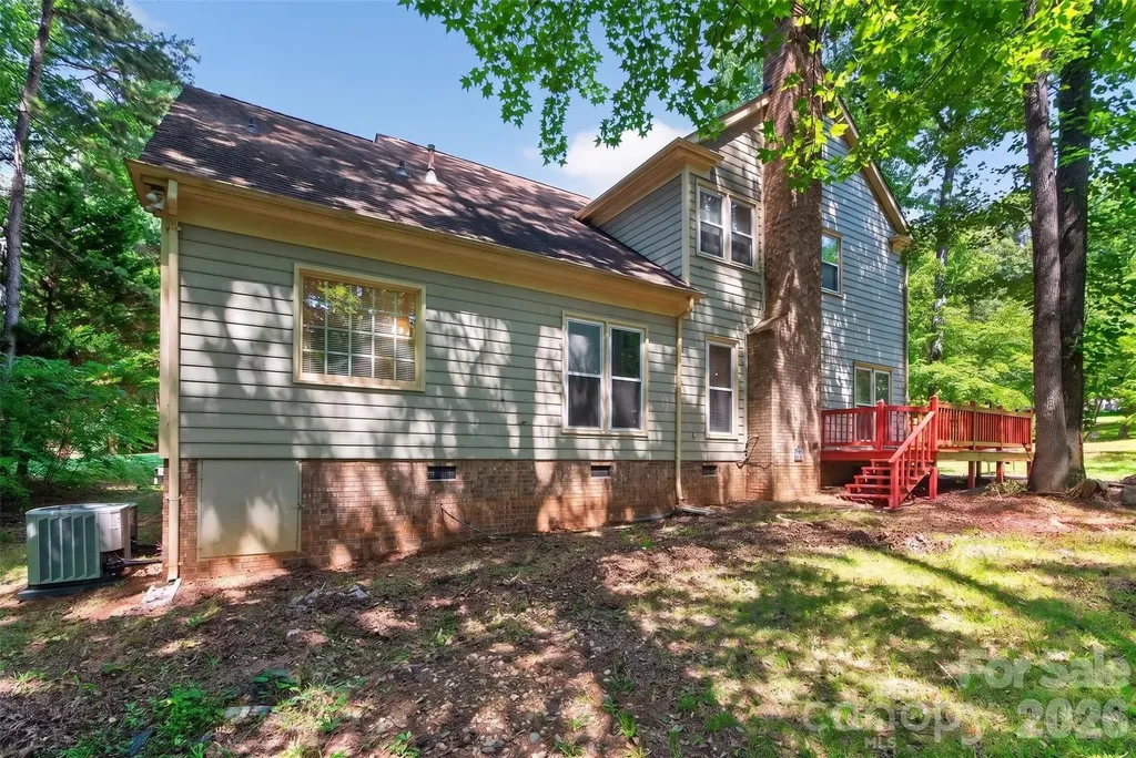 5706 Maylandia Road Charlotte NC 28269