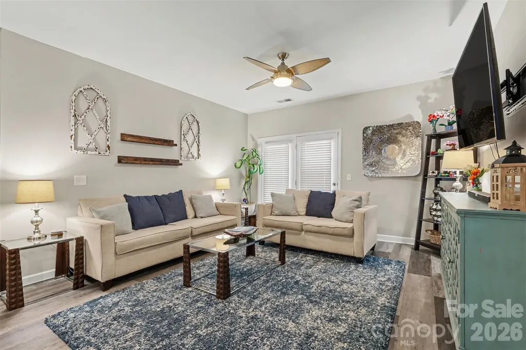 10616 Hill Point Court Charlotte NC 28262
