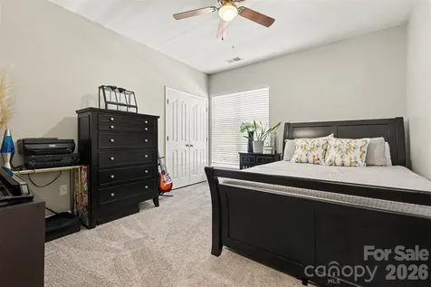 10616 Hill Point Court Charlotte NC 28262