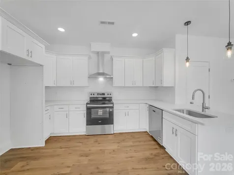 825 E Arch Street Lancaster SC 29720