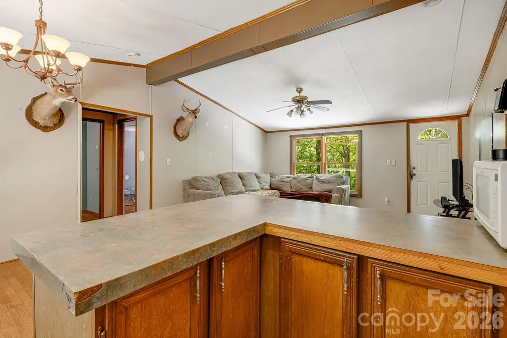 94 Long Ridge Road Candler NC 28715