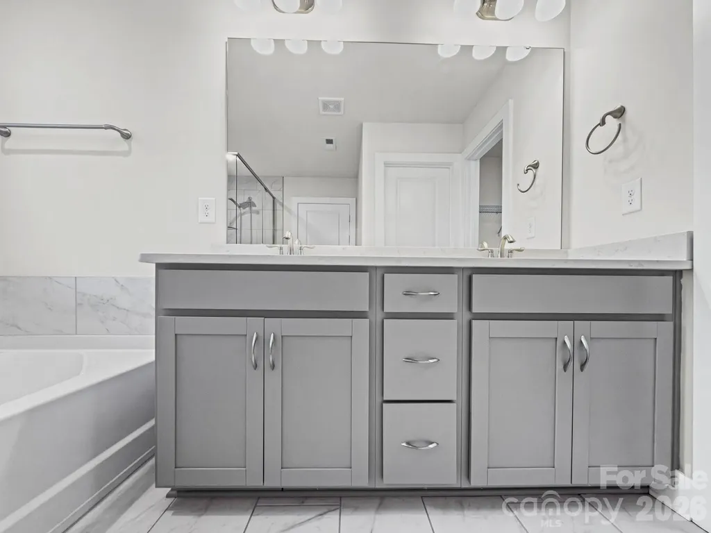 1629 Unison Drive Charlotte NC 28262