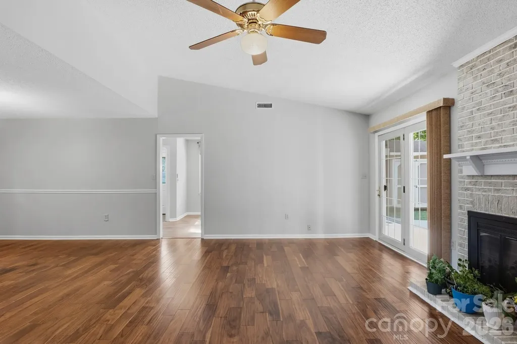 11831 Parks Farm Lane Charlotte NC 28277