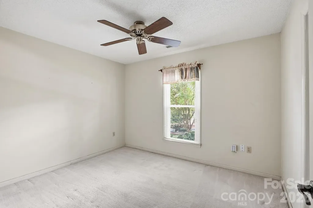 11831 Parks Farm Lane Charlotte NC 28277