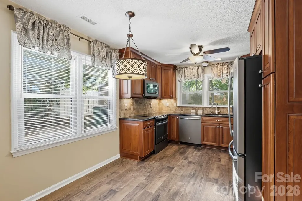 11831 Parks Farm Lane Charlotte NC 28277
