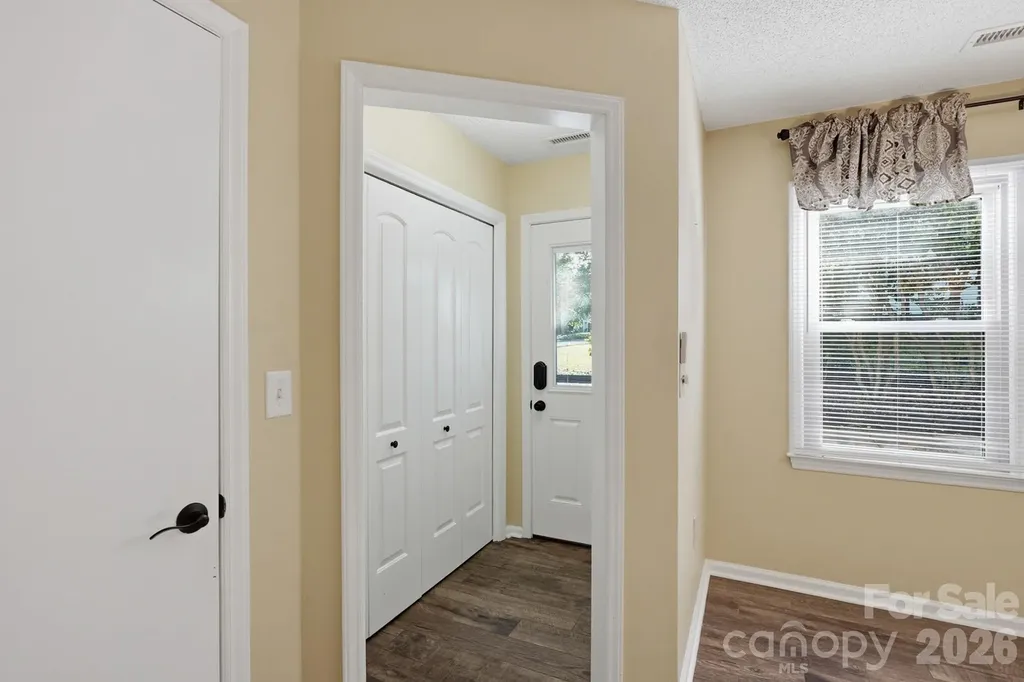 11831 Parks Farm Lane Charlotte NC 28277