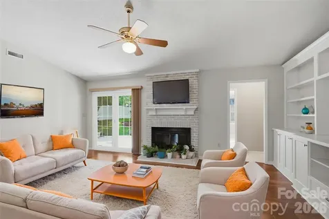 11831 Parks Farm Lane Charlotte NC 28277