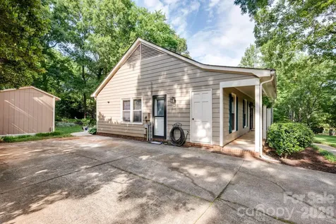 11831 Parks Farm Lane Charlotte NC 28277