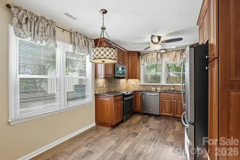 11831 Parks Farm Lane Charlotte NC 28277