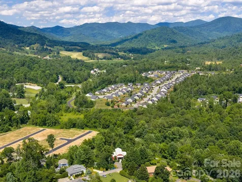 105 Upper Grove Lane Weaverville NC 28787