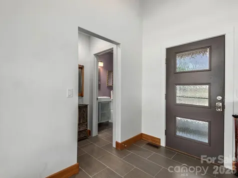 105 Upper Grove Lane Weaverville NC 28787
