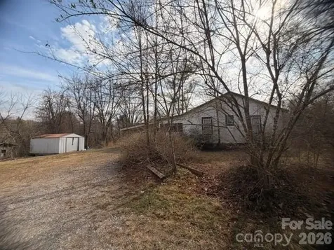 1081 Ashworth Road Marion NC 28752