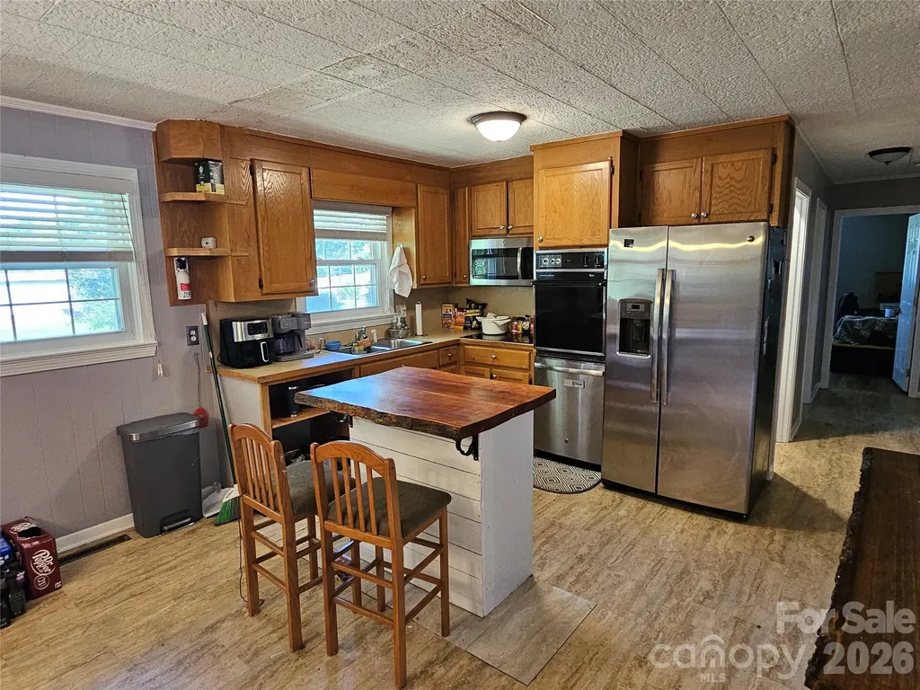 4114 Kendell Place Hudson NC 28638