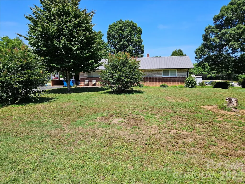4114 Kendell Place Hudson NC 28638