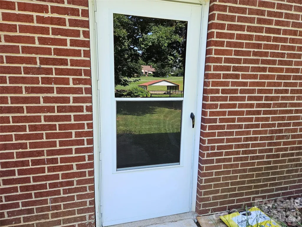 4114 Kendell Place Hudson NC 28638