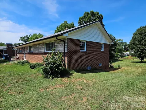 4114 Kendell Place Hudson NC 28638
