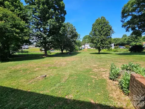 4114 Kendell Place Hudson NC 28638
