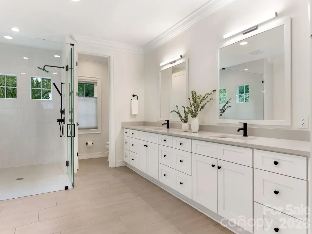 2928 Hanson Drive Charlotte NC 28207