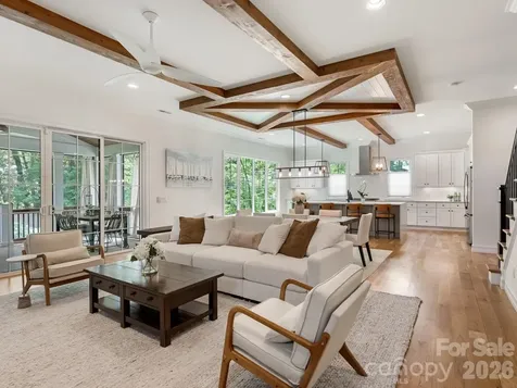 2928 Hanson Drive Charlotte NC 28207