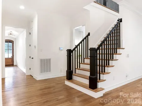 2928 Hanson Drive Charlotte NC 28207