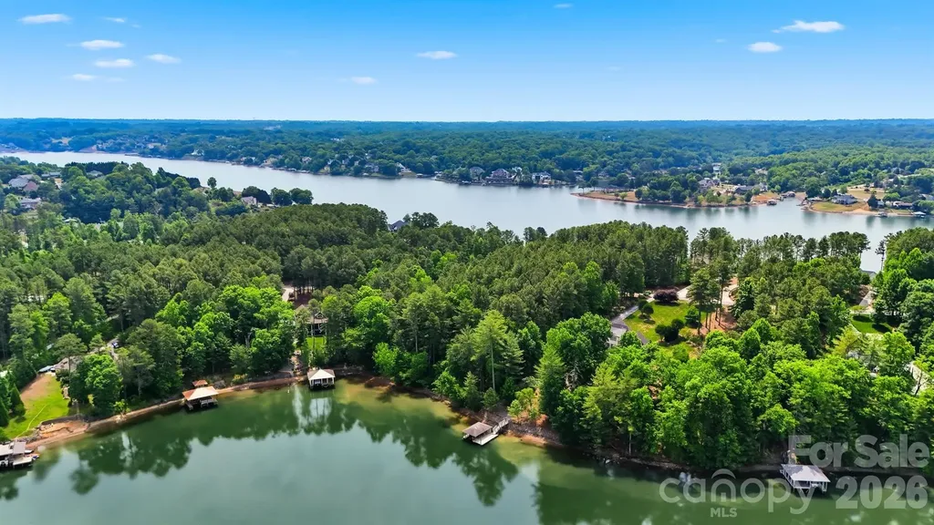 6180 Plantation Pointe Drive Granite Falls NC 28630