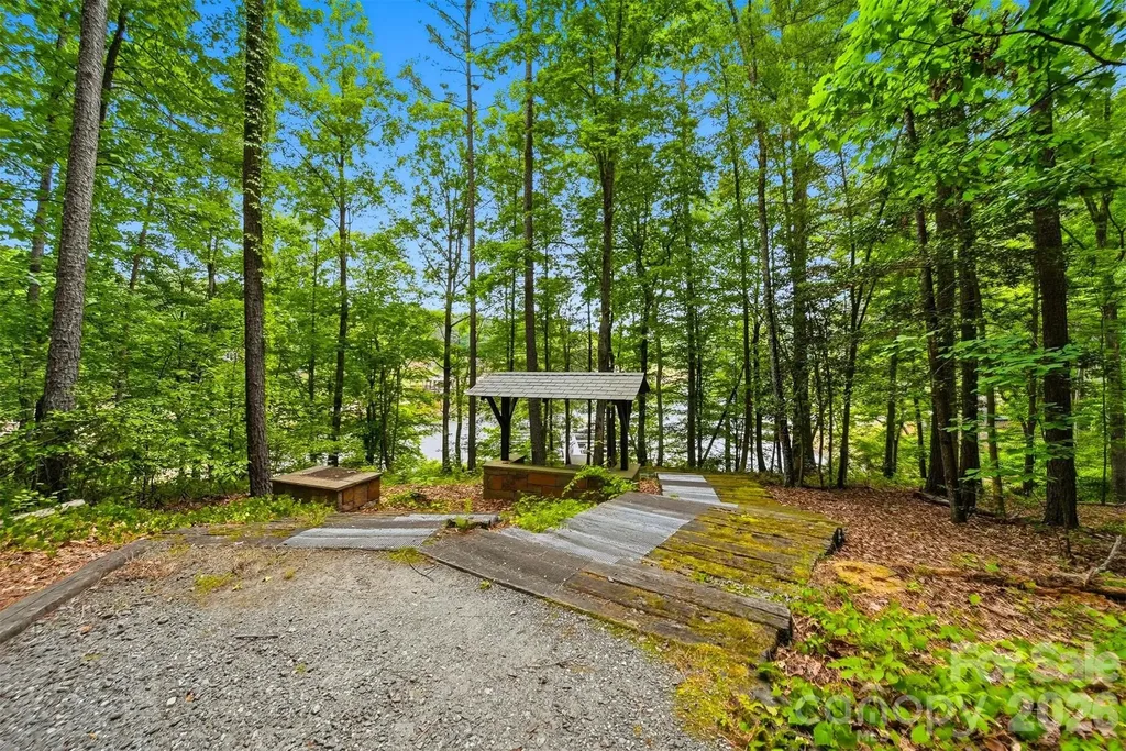 6180 Plantation Pointe Drive Granite Falls NC 28630