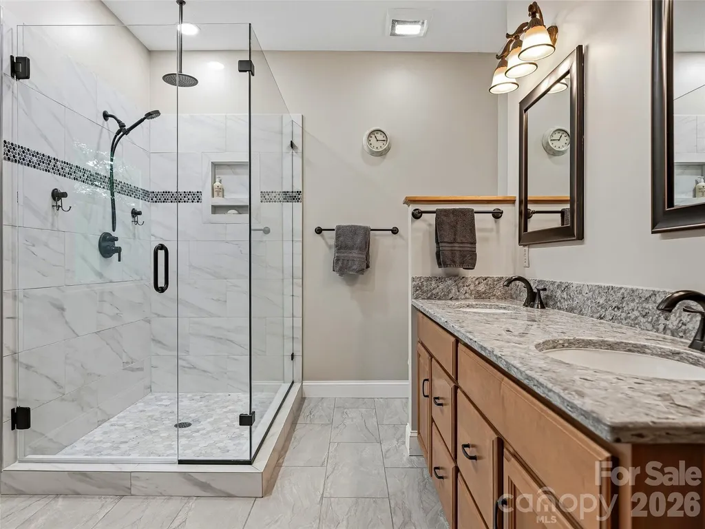 115 Flameleaf Lane Laurel Park NC 28739