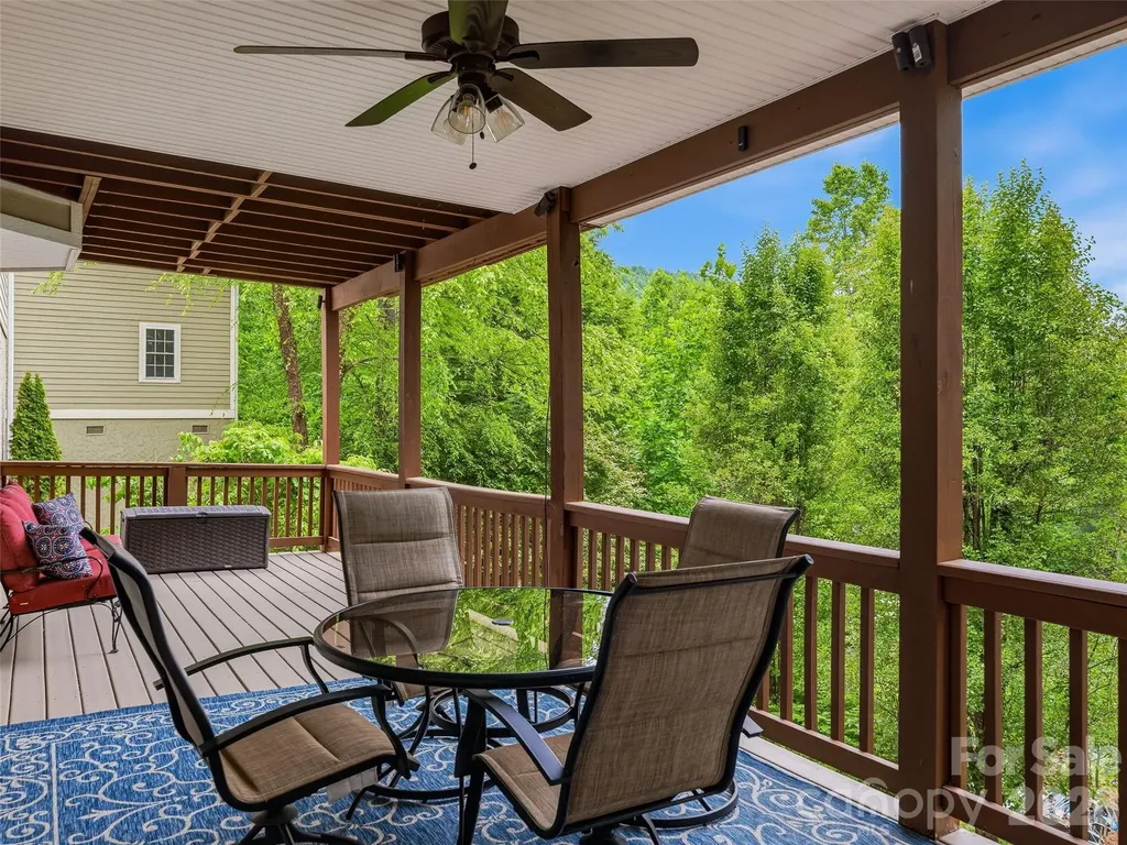 115 Flameleaf Lane Laurel Park NC 28739