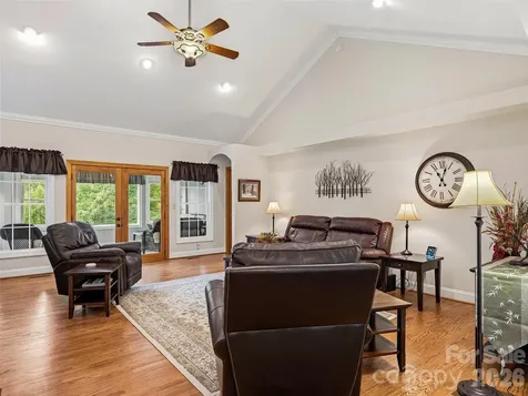 115 Flameleaf Lane Laurel Park NC 28739