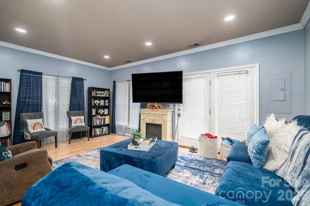3000 Misty Harbor Circle Cramerton NC 28032