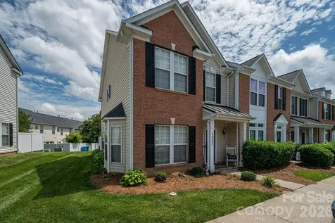 3000 Misty Harbor Circle Cramerton NC 28032