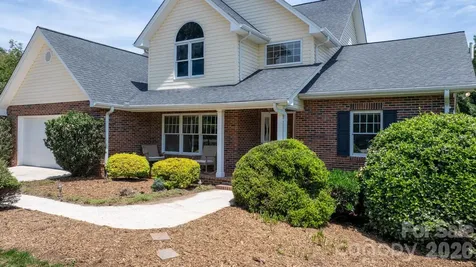 610 40th Avenue Lane NW Hickory NC 28601