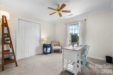 610 40th Avenue Lane NW Hickory NC 28601