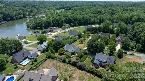 610 40th Avenue Lane NW Hickory NC 28601