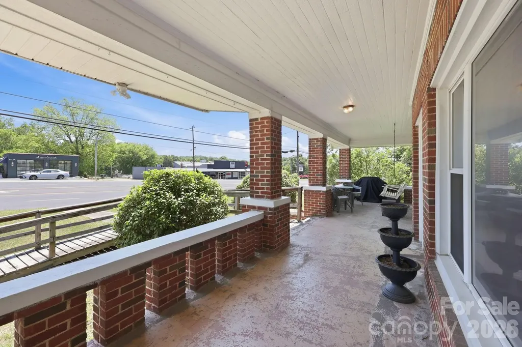 1705 Us 52 Highway N Albemarle NC 28001