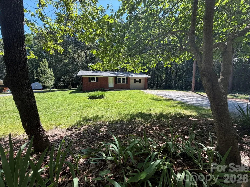 187 Owens Street Ellenboro NC 28040