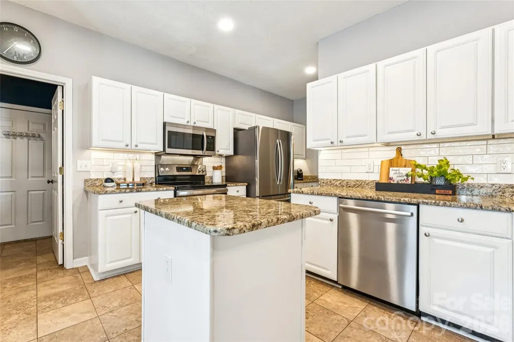 5916 Swanston Drive Charlotte NC 28269