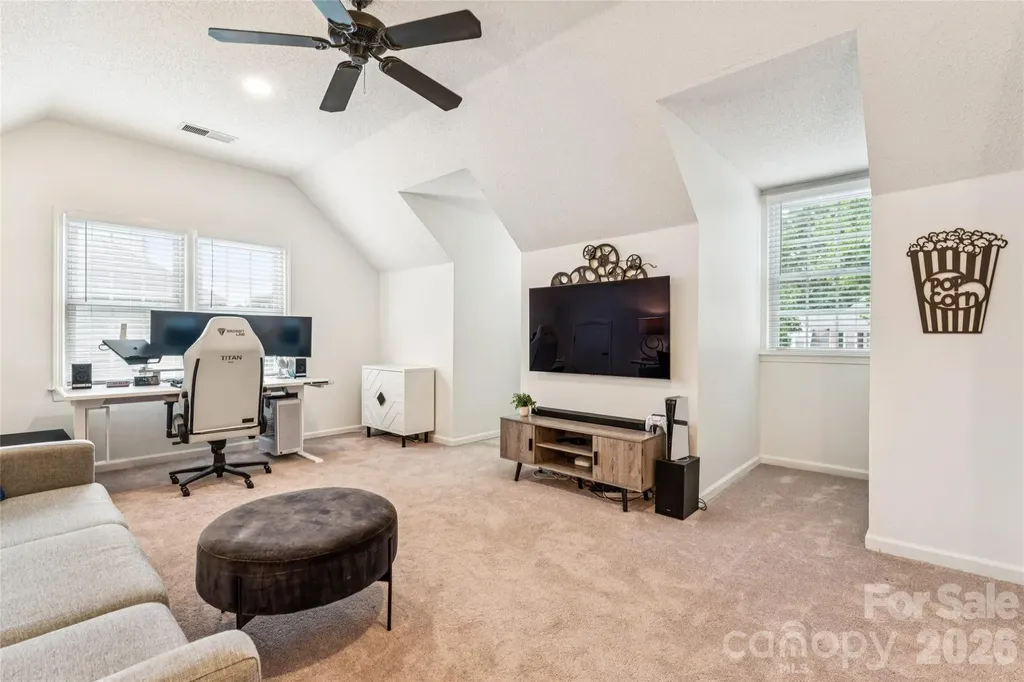5916 Swanston Drive Charlotte NC 28269