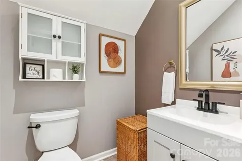 5916 Swanston Drive Charlotte NC 28269