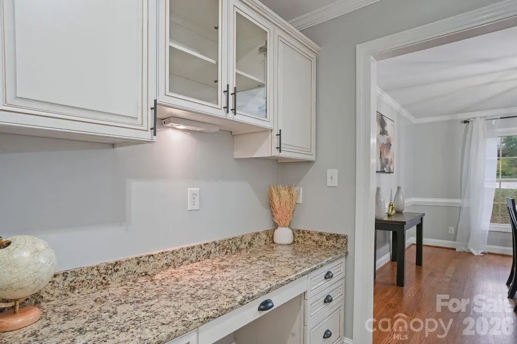 4616 20th Street Place NE Hickory NC 28601