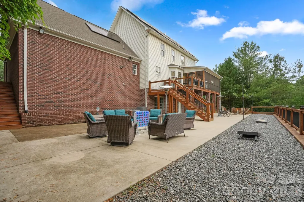 4616 20th Street Place NE Hickory NC 28601