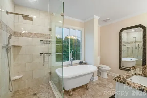 4616 20th Street Place NE Hickory NC 28601