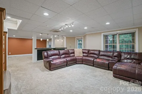 4616 20th Street Place NE Hickory NC 28601