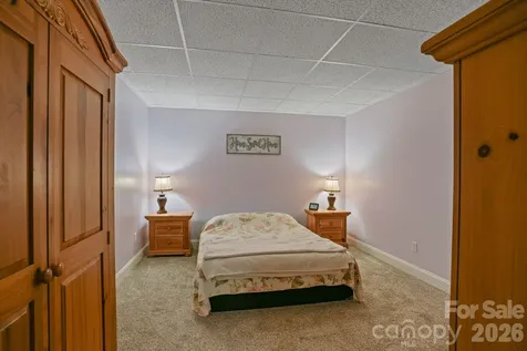 4616 20th Street Place NE Hickory NC 28601