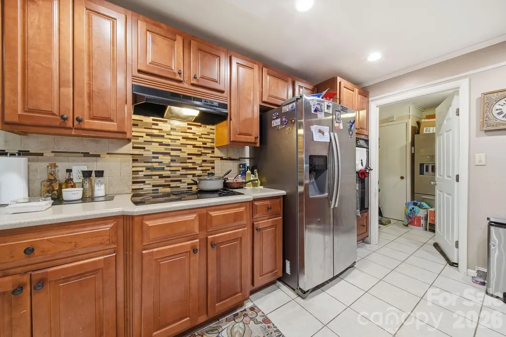 970 23rd Avenue NE Hickory NC 28601