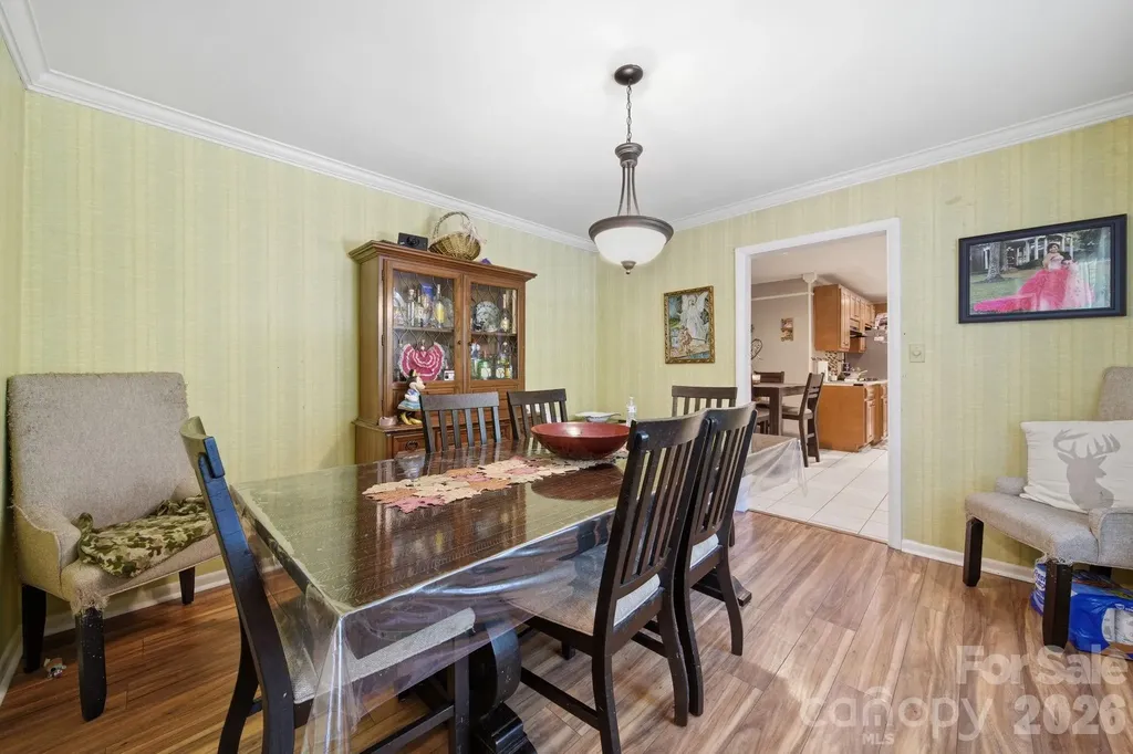 970 23rd Avenue NE Hickory NC 28601