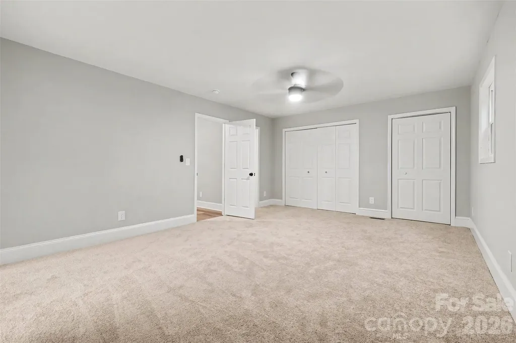 3716 Fieldcrest Road Charlotte NC 28217