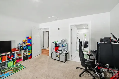 2220 Goldwood Drive Charlotte NC 28215