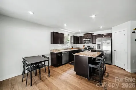 2220 Goldwood Drive Charlotte NC 28215