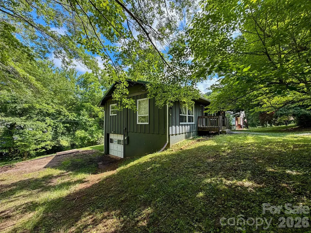 133 Jarvis Street Waynesville NC 28786